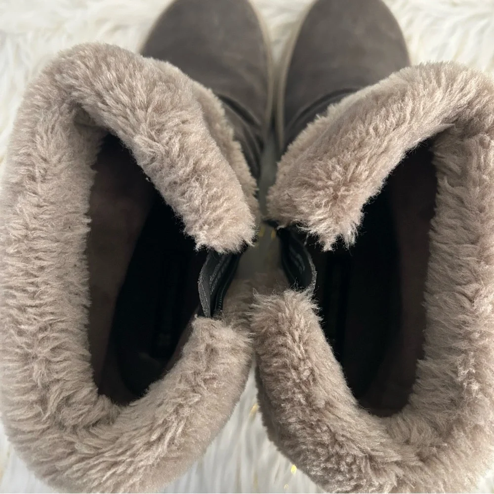 Naturalizer Ankle Suede Boots | Size 8